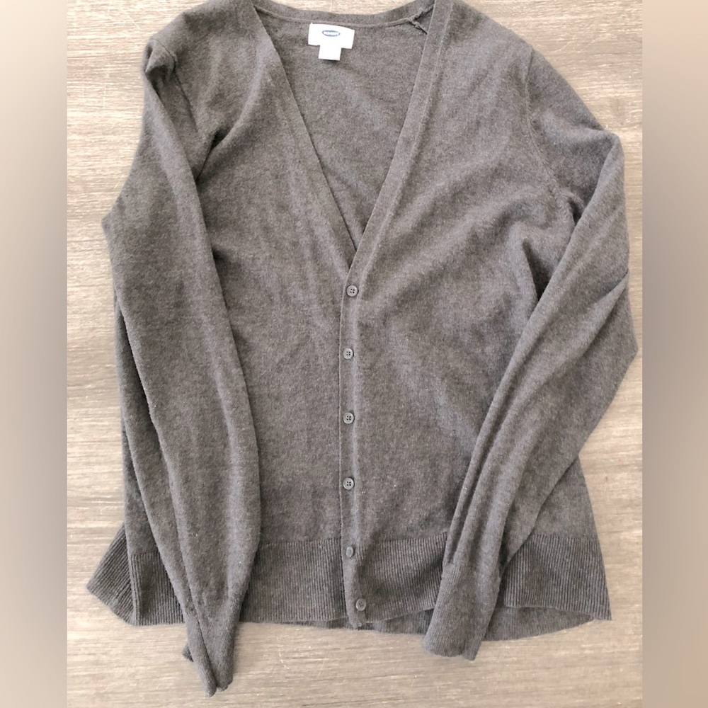 Grey cardigan